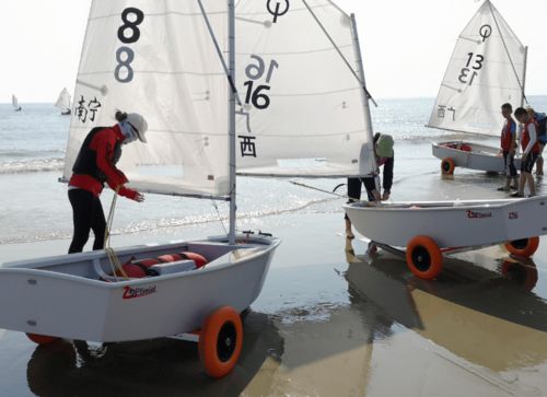 2020 一带一路 国际帆船赛 中国北海站 OP帆船赛开赛 小螺号 小记者团感受帆船运动魅力